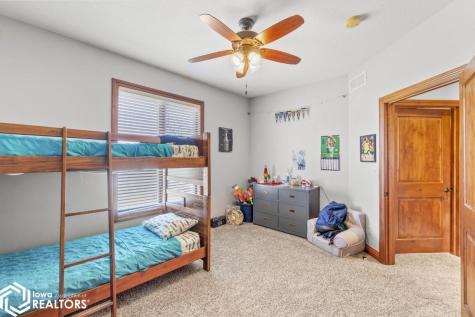 125 Boulder Road Mason City IA 50401