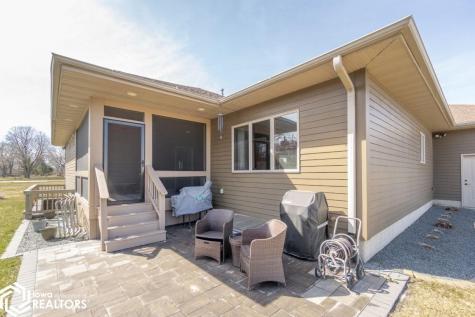 125 Boulder Road Mason City IA 50401