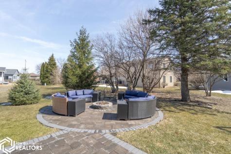 125 Boulder Road Mason City IA 50401