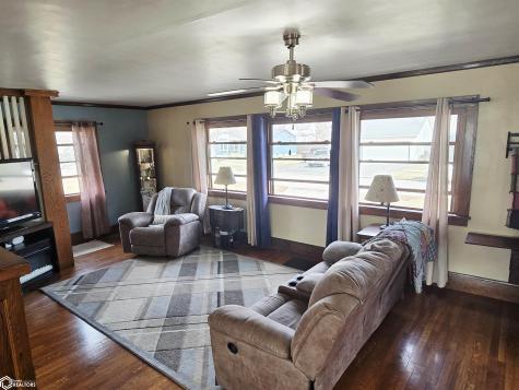 590 Allen Avenue Garner IA 50438