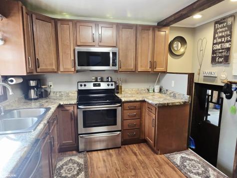 590 Allen Avenue Garner IA 50438