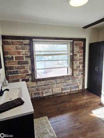 590 Allen Avenue Garner IA 50438