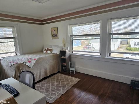 590 Allen Avenue Garner IA 50438