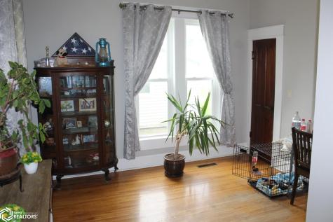 419 S 8th Street Osage IA 50461