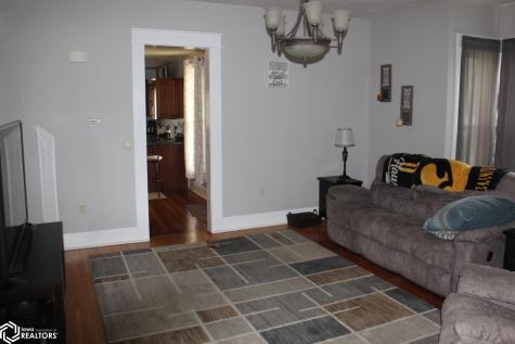 419 S 8th Street Osage IA 50461