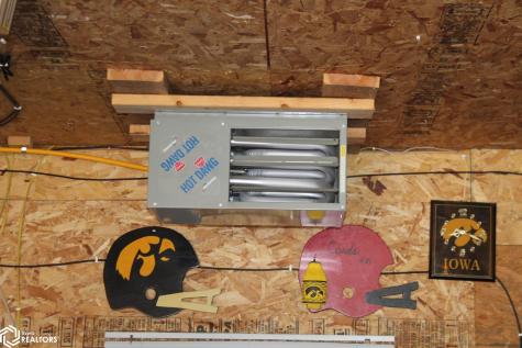 419 S 8th Street Osage IA 50461