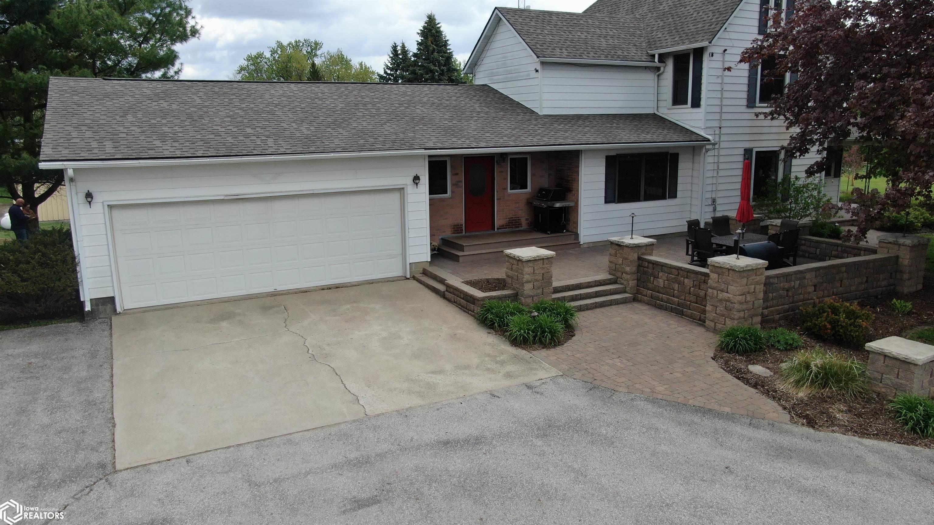 2711 Dows Williams Road Dows IA 50071