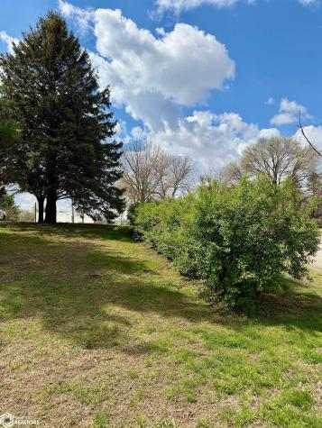 2711 Dows Williams Road Dows IA 50071