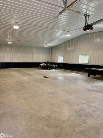 2711 Dows Williams Road Dows IA 50071