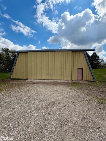 2711 Dows Williams Road Dows IA 50071