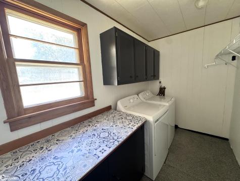 1104 3rd Avenue S Clear Lake IA 50428