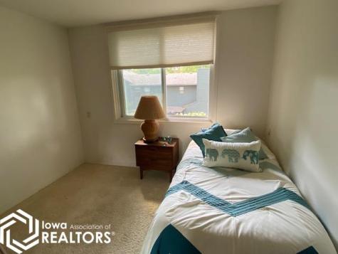 601 19th Street W Clear Lake IA 50428