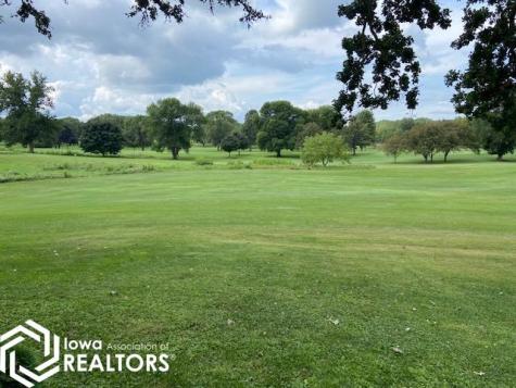 601 19th Street W Clear Lake IA 50428