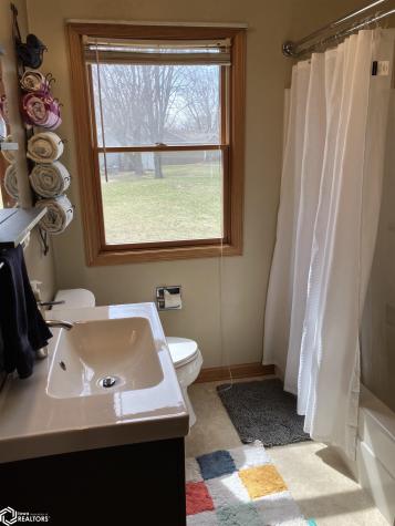 35500 165th Avenue Forest City IA 50436
