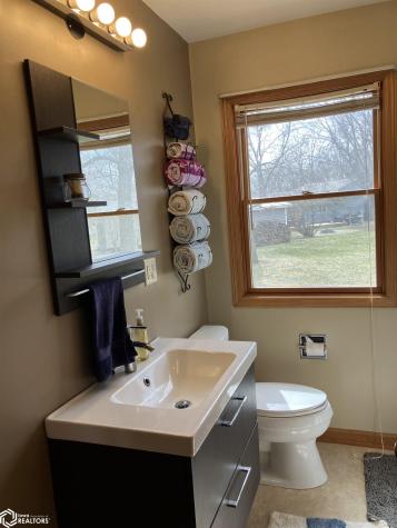 35500 165th Avenue Forest City IA 50436