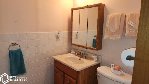 15 Lakeview Drive Mason City IA 50401