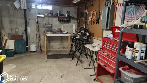 15 Lakeview Drive Mason City IA 50401
