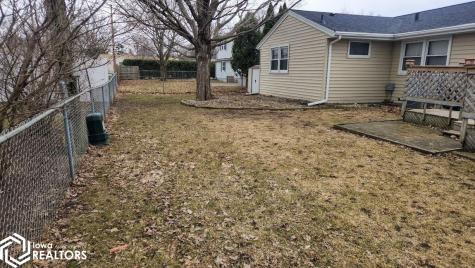 15 Lakeview Drive Mason City IA 50401