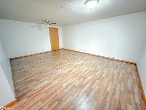 1330 Sunset Drive Hampton IA 50441