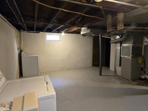 221 14th Street NW Mason City IA 50401