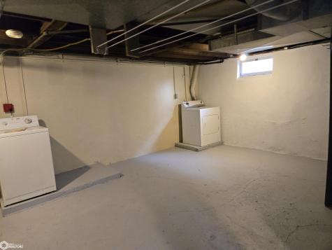 221 14th Street NW Mason City IA 50401