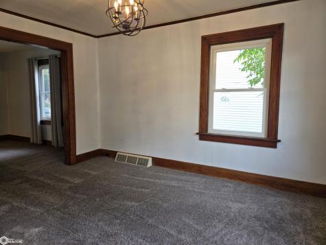 221 14th Street NW Mason City IA 50401