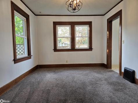 221 14th Street NW Mason City IA 50401