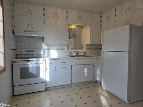 221 14th Street NW Mason City IA 50401