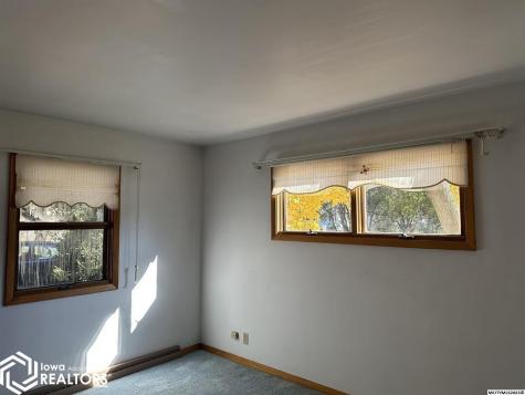 810 6th Avenue N Northwood IA 50459