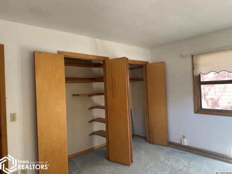 810 6th Avenue N Northwood IA 50459