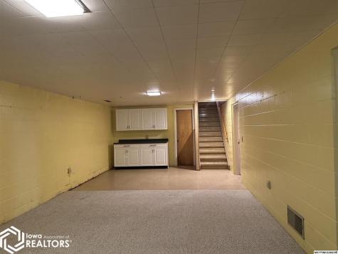 810 6th Avenue N Northwood IA 50459