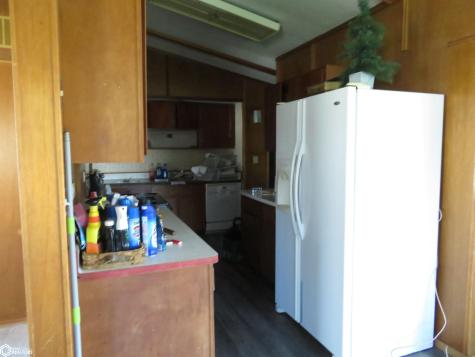 719 3rd Street NE Clarion IA 50525