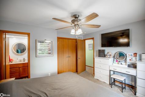 120 W College Street Algona IA 50511