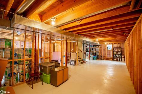 120 W College Street Algona IA 50511