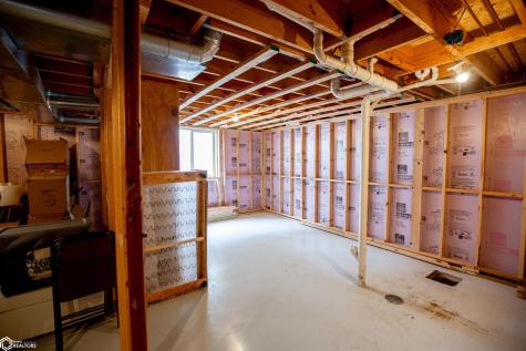 120 W College Street Algona IA 50511