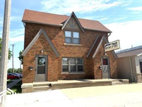 220 W State Street Algona IA 50511