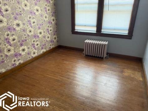 220 W State Street Algona IA 50511