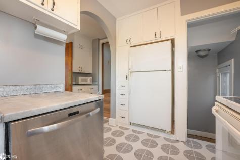 7021 275th Way Clear Lake IA 50428