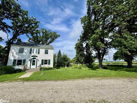 7021 275th Way Clear Lake IA 50428