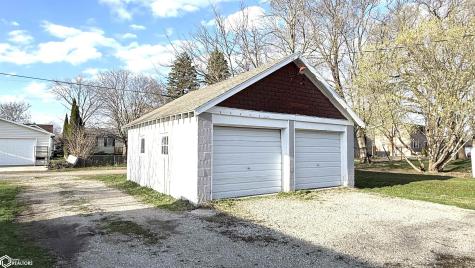 118 25th Street SW Mason City IA 50401