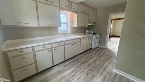 118 25th Street SW Mason City IA 50401