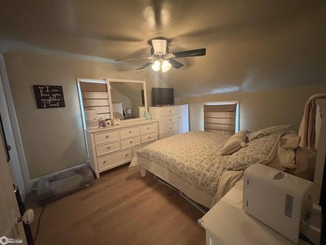 811 1st Avenue N Clear Lake IA 50428