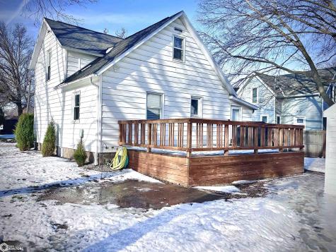 811 1st Avenue N Clear Lake IA 50428