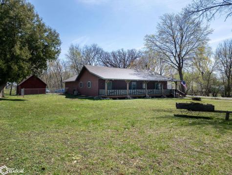 502 S 12th Street Clear Lake IA 50428