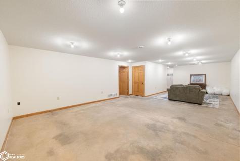 502 S 12th Street Clear Lake IA 50428
