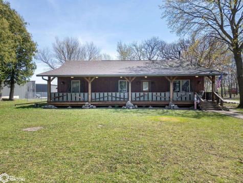 502 S 12th Street Clear Lake IA 50428