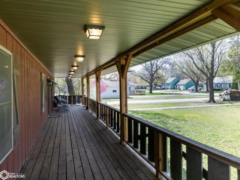 502 S 12th Street Clear Lake IA 50428