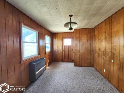 2388 Raven Avenue Sheffield IA 50475