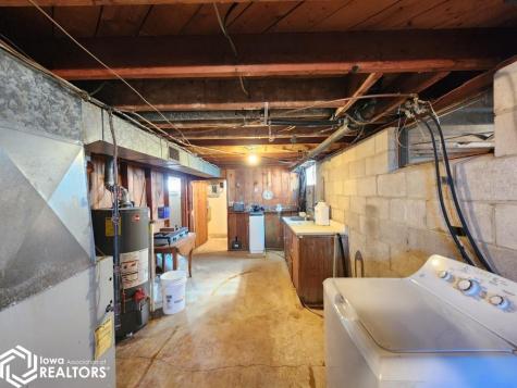 2388 Raven Avenue Sheffield IA 50475