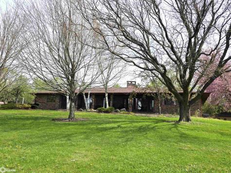 1866 Timber Avenue Charles City IA 50616